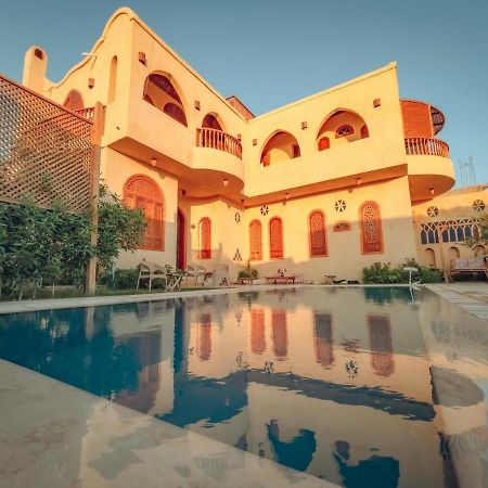 Tunis Palace - Al Fayyūm Exterior foto